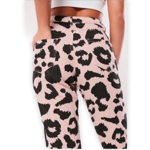 Misguided riot high waisted mom jeans size 2